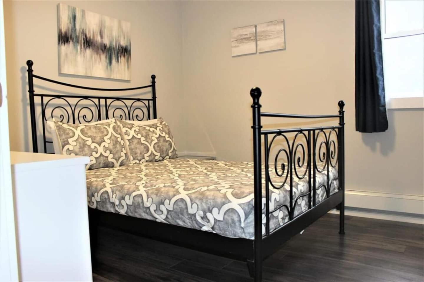 尼亚加拉瀑布城Fallsview Boutique 2Bd 1B公寓 外观 照片